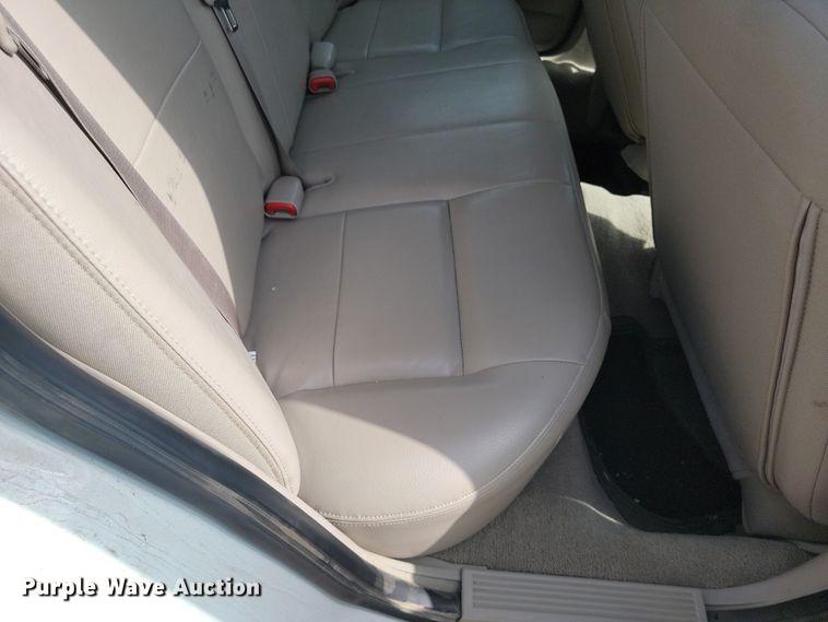 image for item KS9987 2011 Ford Crown Victoria Police Interceptor