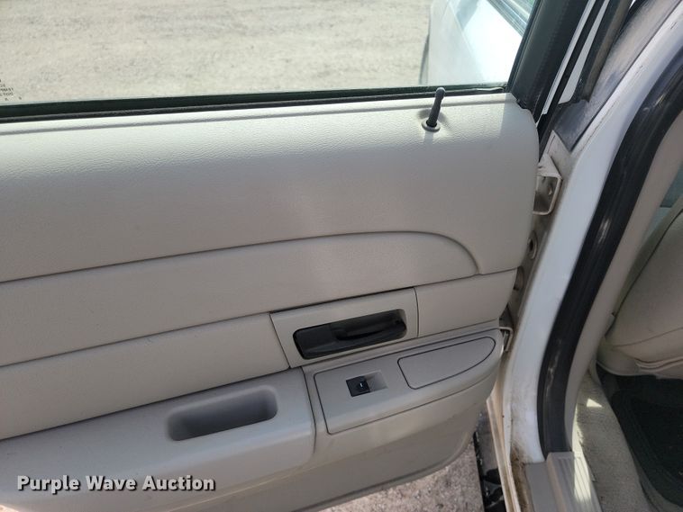 image for item KS9987 2011 Ford Crown Victoria Police Interceptor