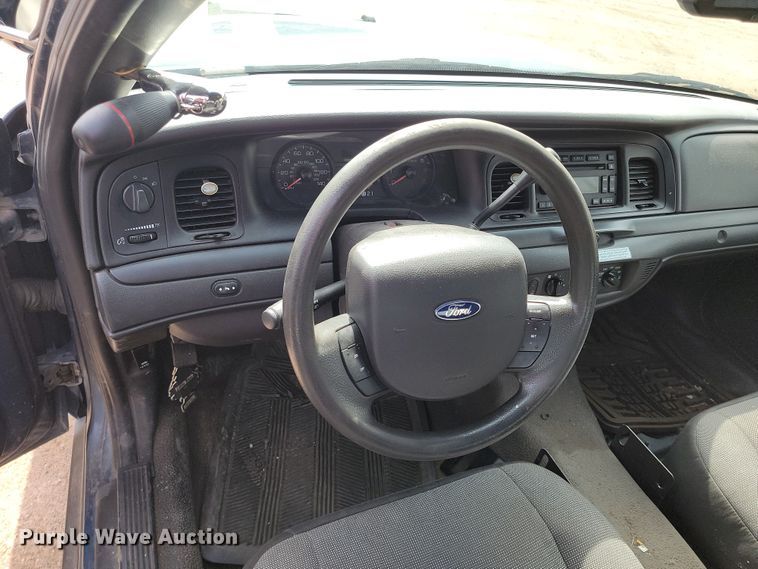 image for item KS9988 2009 Ford Crown Victoria Police Interceptor