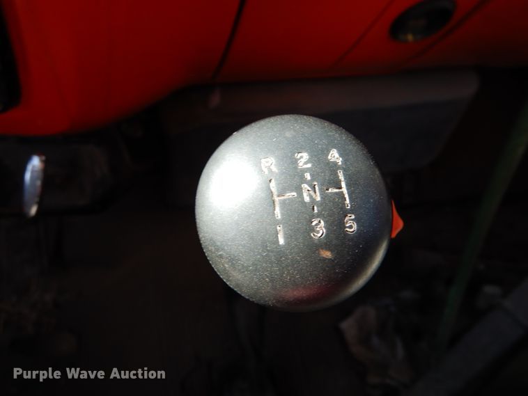 image for item LJ9947 1985 GMC Sierra 7000  oil distributor truck