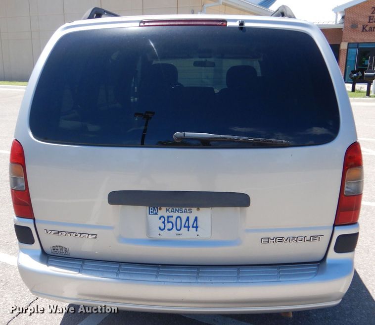 image for item LS9145 2005 Chevrolet Venture  van