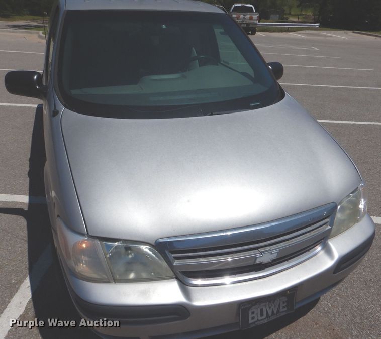 image for item LS9145 2005 Chevrolet Venture  van