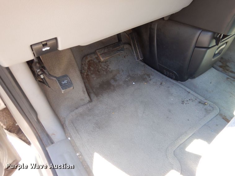 image for item LS9145 2005 Chevrolet Venture  van