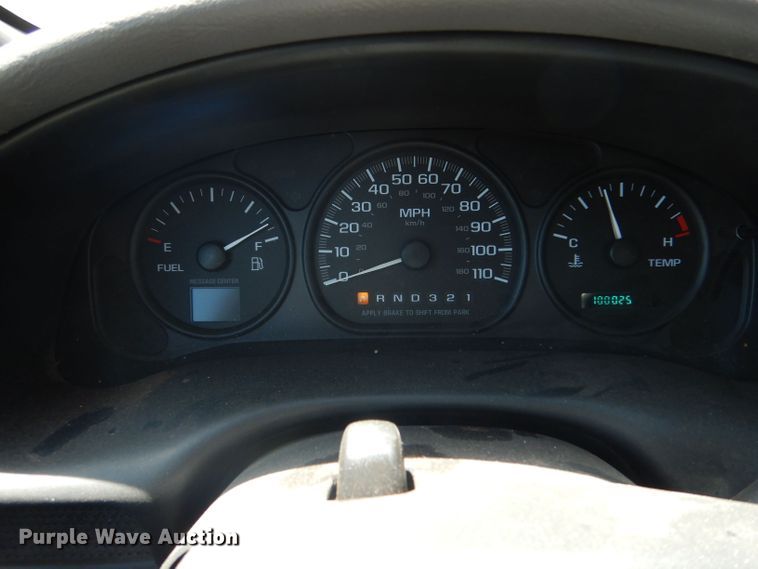 image for item LS9145 2005 Chevrolet Venture  van