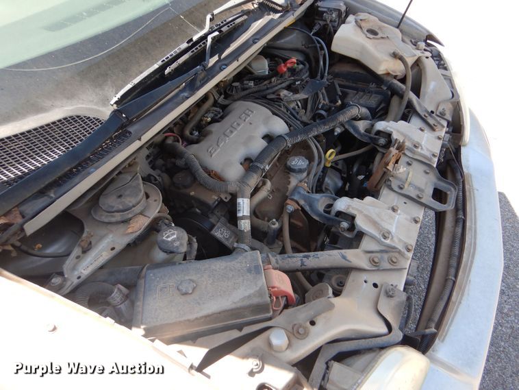 image for item LS9145 2005 Chevrolet Venture  van