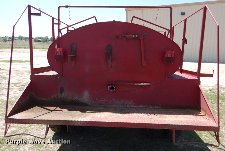 image for item LS9146 1970 Ford F600  tanker fire truck