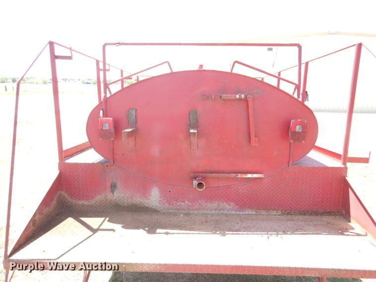 image for item LS9146 1970 Ford F600  tanker fire truck