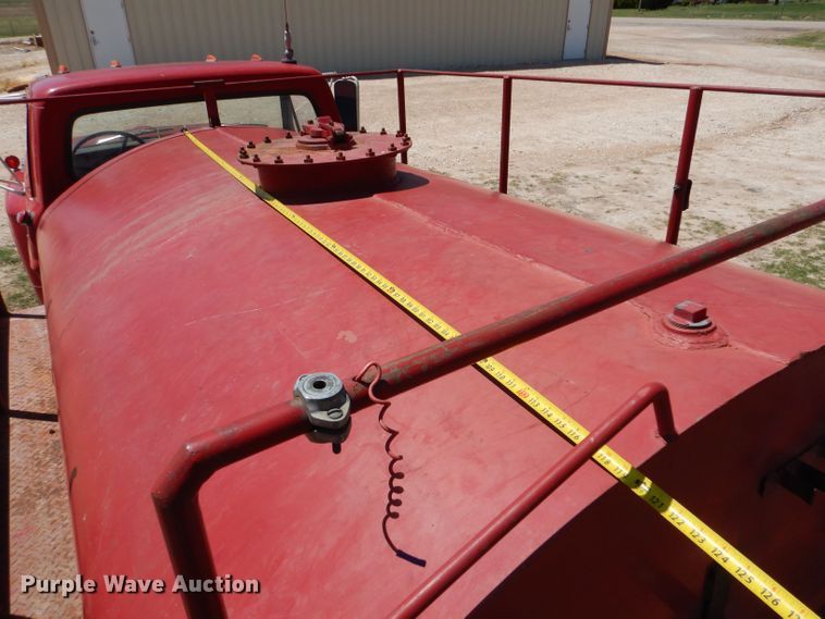 image for item LS9146 1970 Ford F600  tanker fire truck