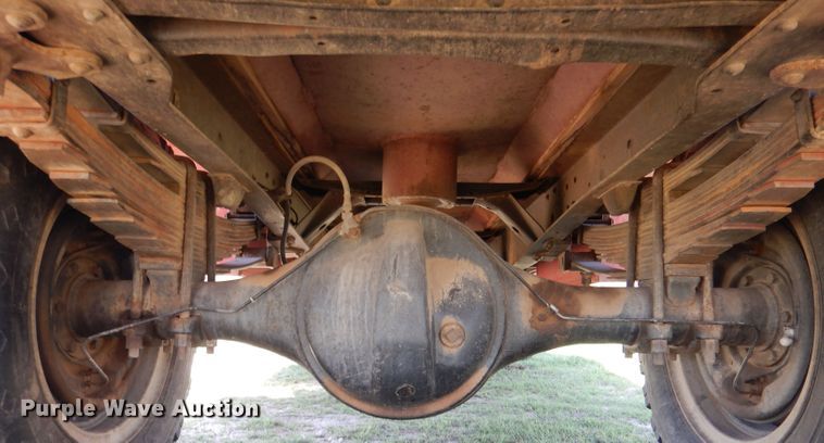 image for item LS9146 1970 Ford F600  tanker fire truck