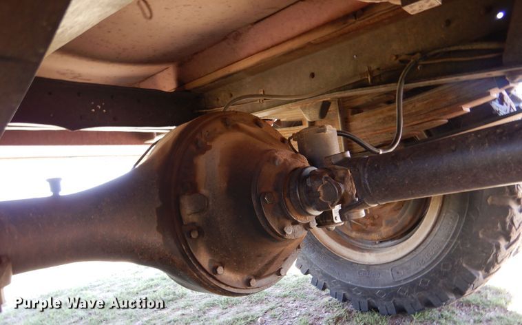 image for item LS9146 1970 Ford F600  tanker fire truck