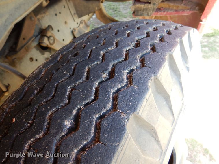 image for item LS9146 1970 Ford F600  tanker fire truck