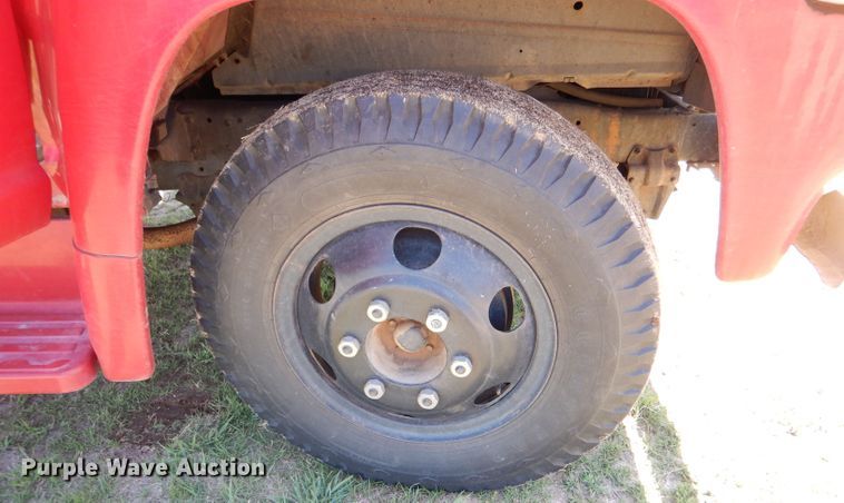 image for item LS9146 1970 Ford F600  tanker fire truck