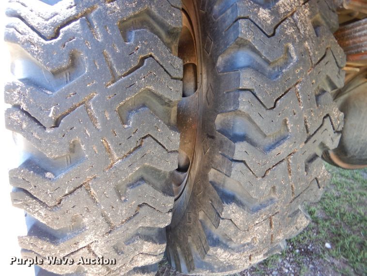 image for item LS9146 1970 Ford F600  tanker fire truck