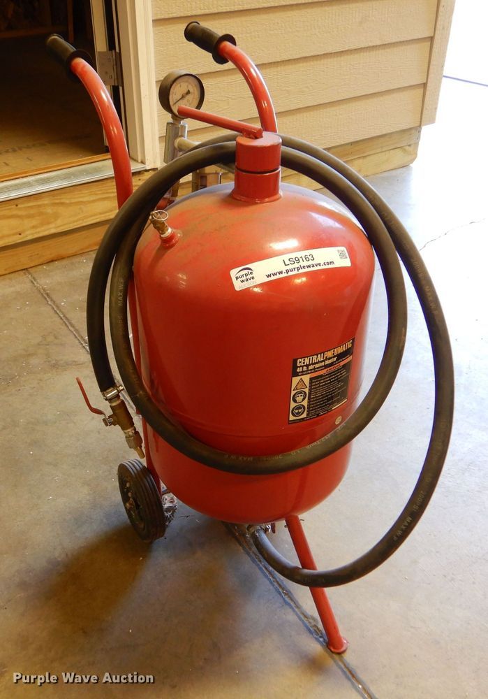 image for item LS9163 Central Pneumatic  abrasive blaster