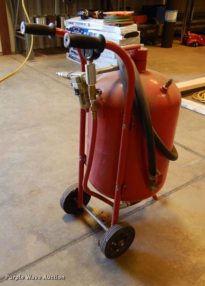 image for item LS9163 Central Pneumatic  abrasive blaster