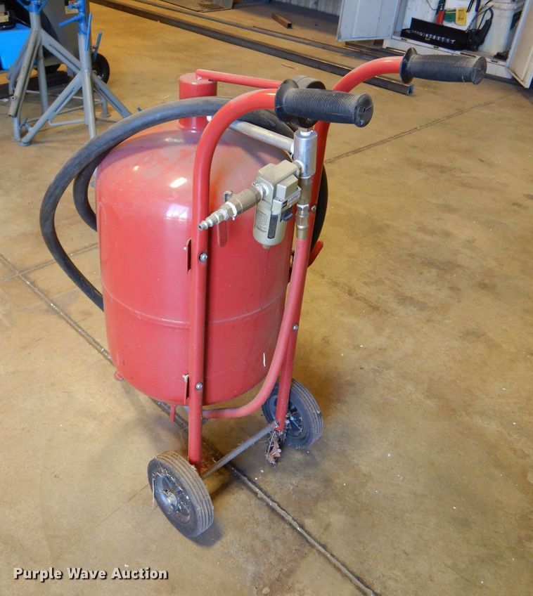 image for item LS9163 Central Pneumatic  abrasive blaster