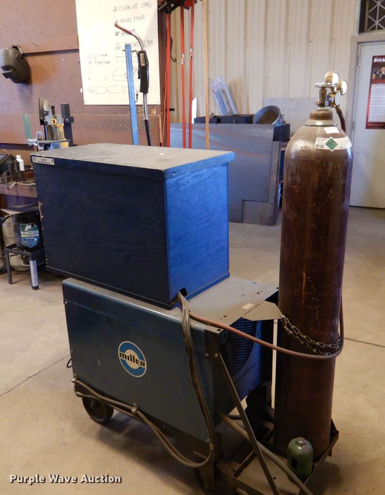 image for item LS9166 Miller SCP-200C  welder