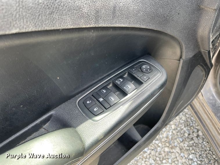 image for item MJ9604 2013 Dodge Charger Police