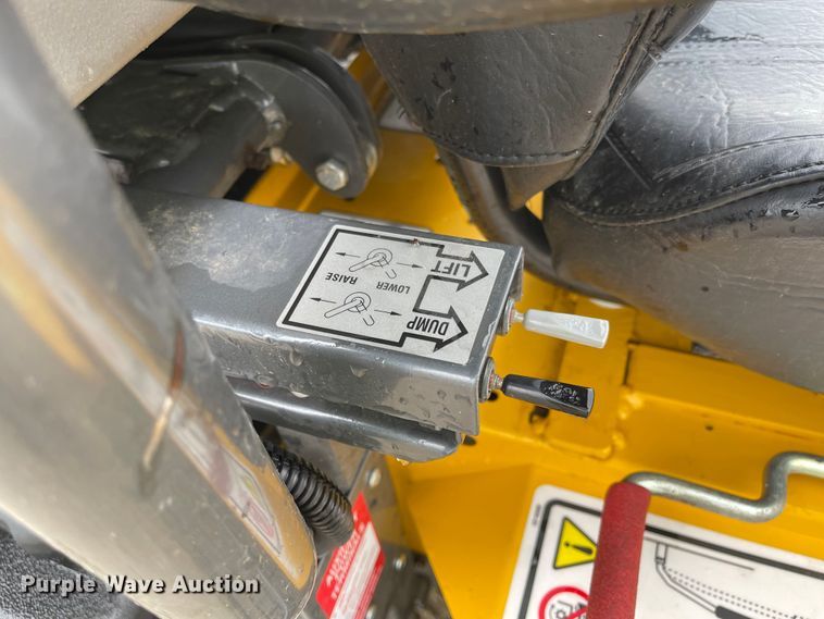 image for item MJ9649 2016 Walker T25i  ZTR lawn mower