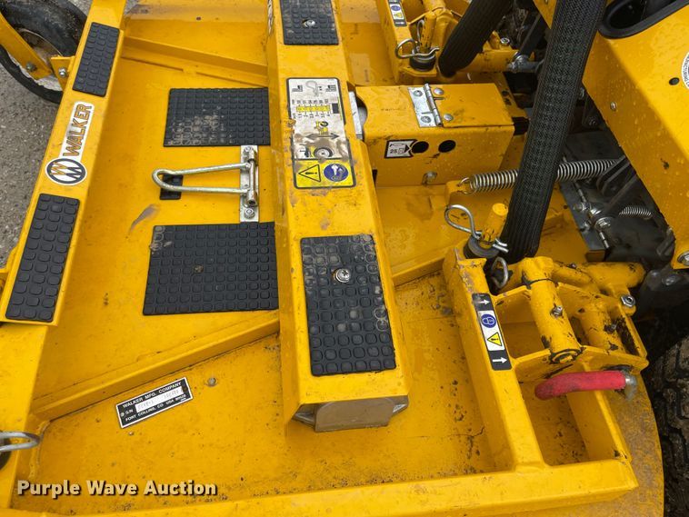 image for item MJ9649 2016 Walker T25i  ZTR lawn mower