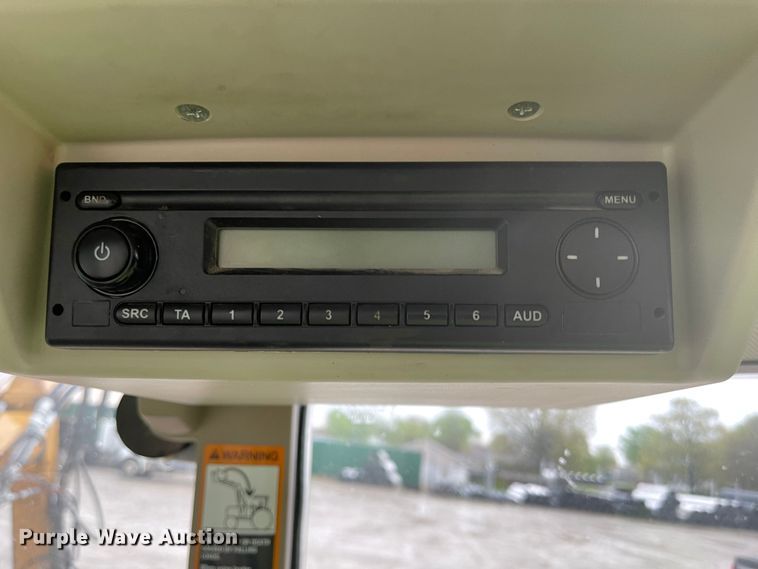 image for item MJ9650 2014 John Deere 6125M  tractor