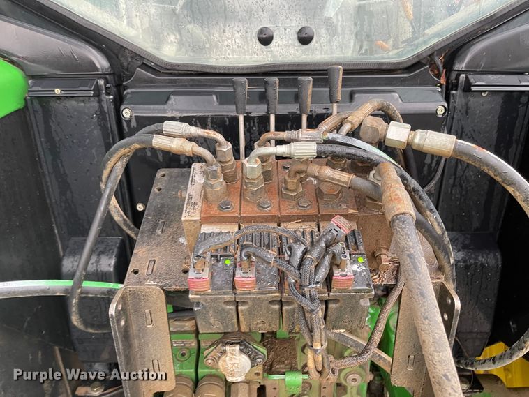 image for item MJ9650 2014 John Deere 6125M  tractor