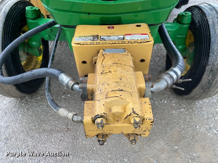 image for item MJ9650 2014 John Deere 6125M  tractor