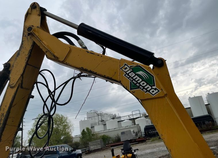 image for item MJ9650 2014 John Deere 6125M  tractor