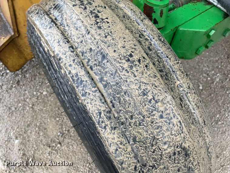 image for item MJ9650 2014 John Deere 6125M  tractor