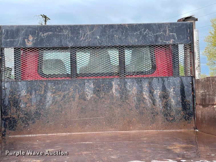 image for item MJ9651 2004 International 7300  dump flatbed truck