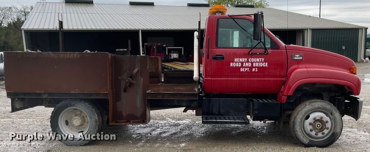 image for item MJ9652 1998 Chevrolet C5500  flatbed truck