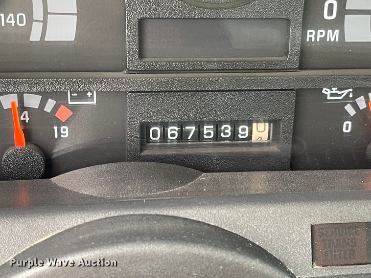 image for item MJ9652 1998 Chevrolet C5500  flatbed truck