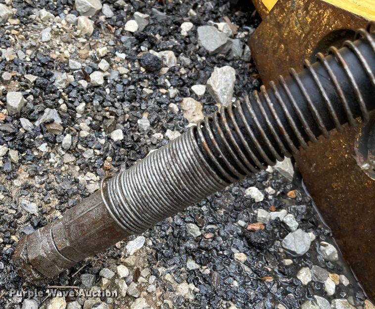 image for item MJ9653 2008 Magnum RHB320  breaker