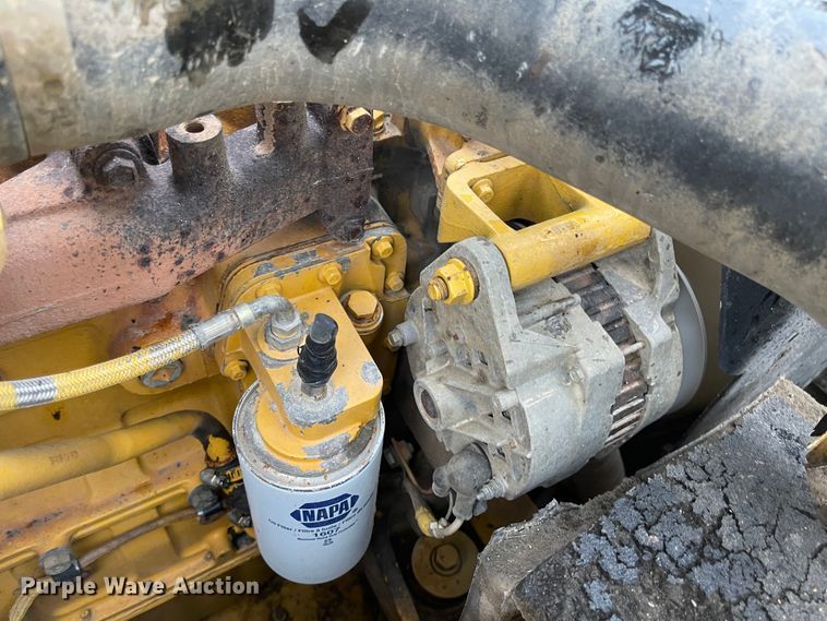 image for item MJ9655 1998 Komatsu PC200LC-6  excavator