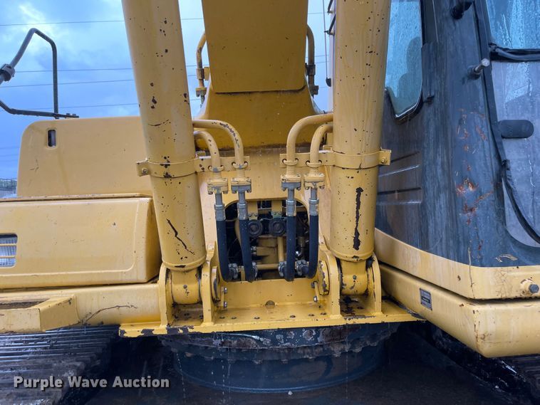 image for item MJ9655 1998 Komatsu PC200LC-6  excavator