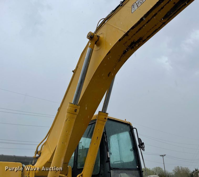 image for item MJ9655 1998 Komatsu PC200LC-6  excavator