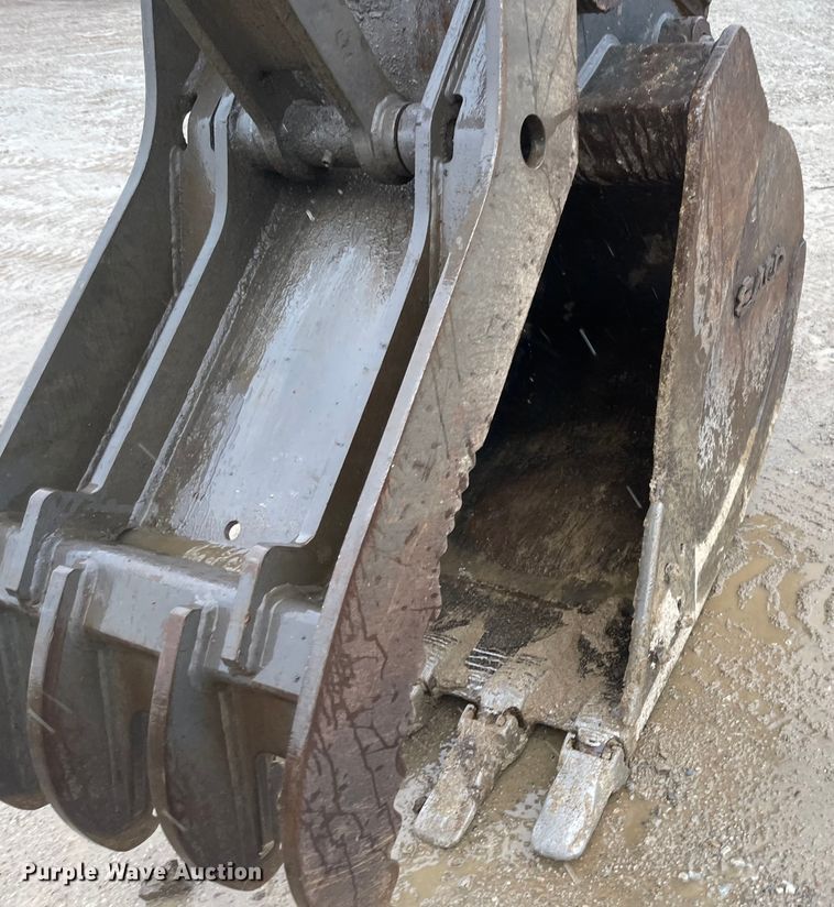 image for item MJ9655 1998 Komatsu PC200LC-6  excavator