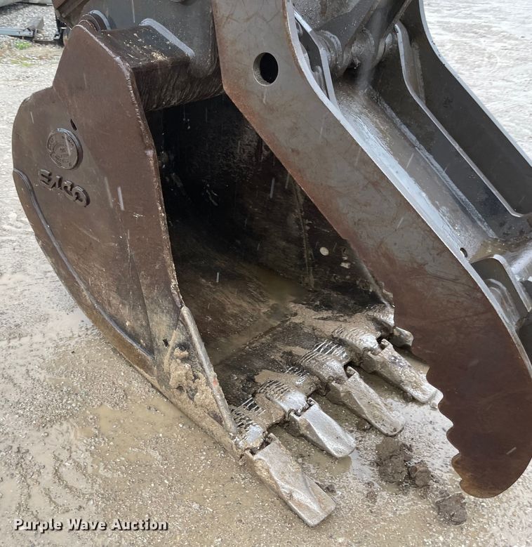 image for item MJ9655 1998 Komatsu PC200LC-6  excavator