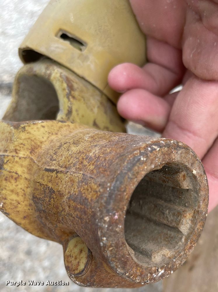 image for item MJ9673 Concrete mixer