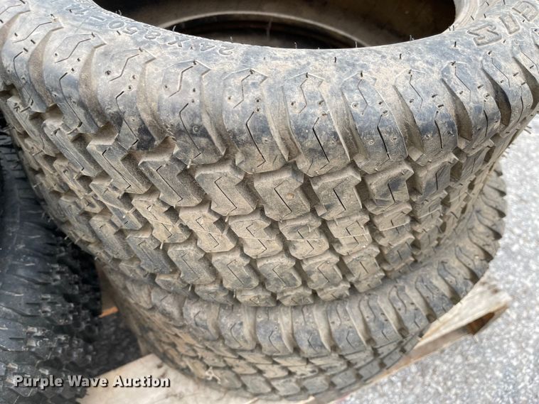 image for item MJ9675 (21) tires