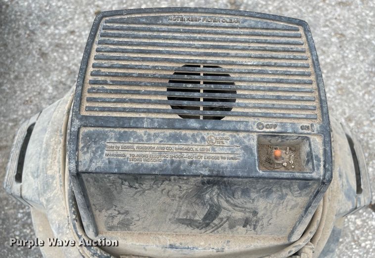 image for item MJ9677 Lawn and garden equipment