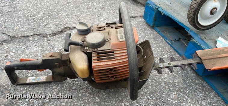 image for item MJ9677 Lawn and garden equipment