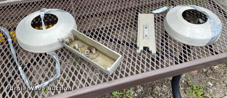 image for item MJ9685 (5) flag poles