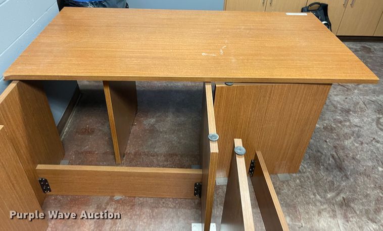 image for item MJ9686 Furniture