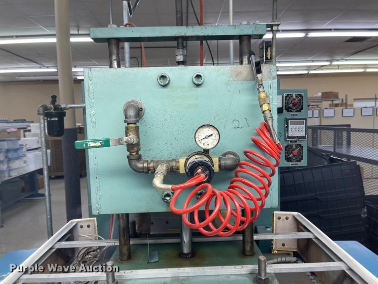 image for item MJ9689 Fara-Dyne GS15  heat sealing machine