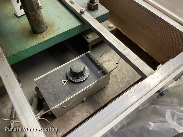 image for item MJ9689 Fara-Dyne GS15  heat sealing machine