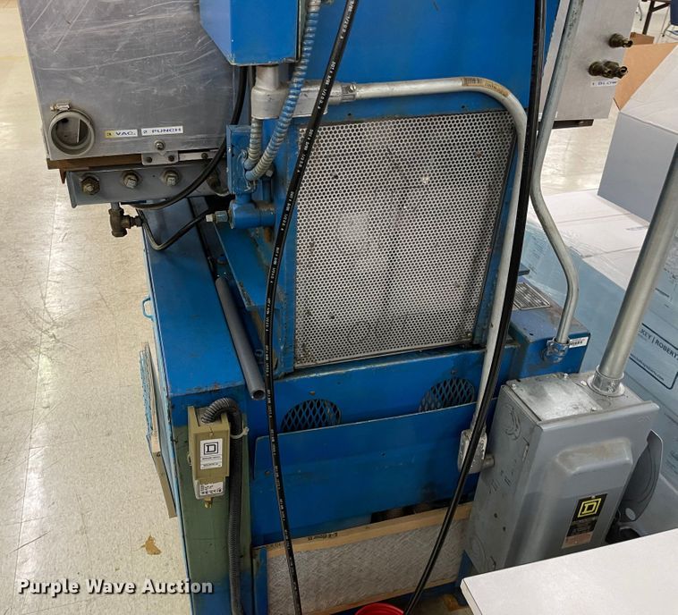 image for item MJ9691 Thermatron KF122  heat sealing machine