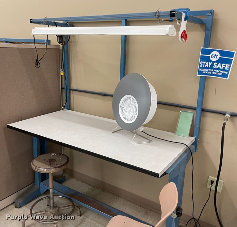 image for item MJ9696 (7) work stations