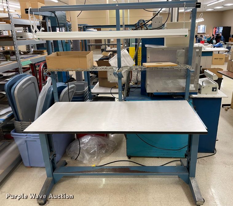 image for item MJ9696 (7) work stations