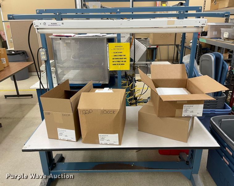 image for item MJ9696 (7) work stations